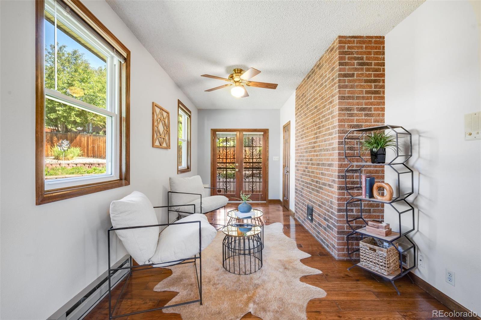 4641 S Perry Way Denver CO 80236
