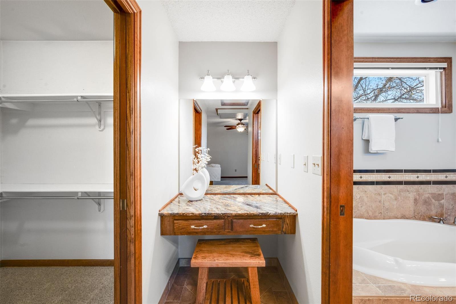 4641 S Perry Way Denver CO 80236