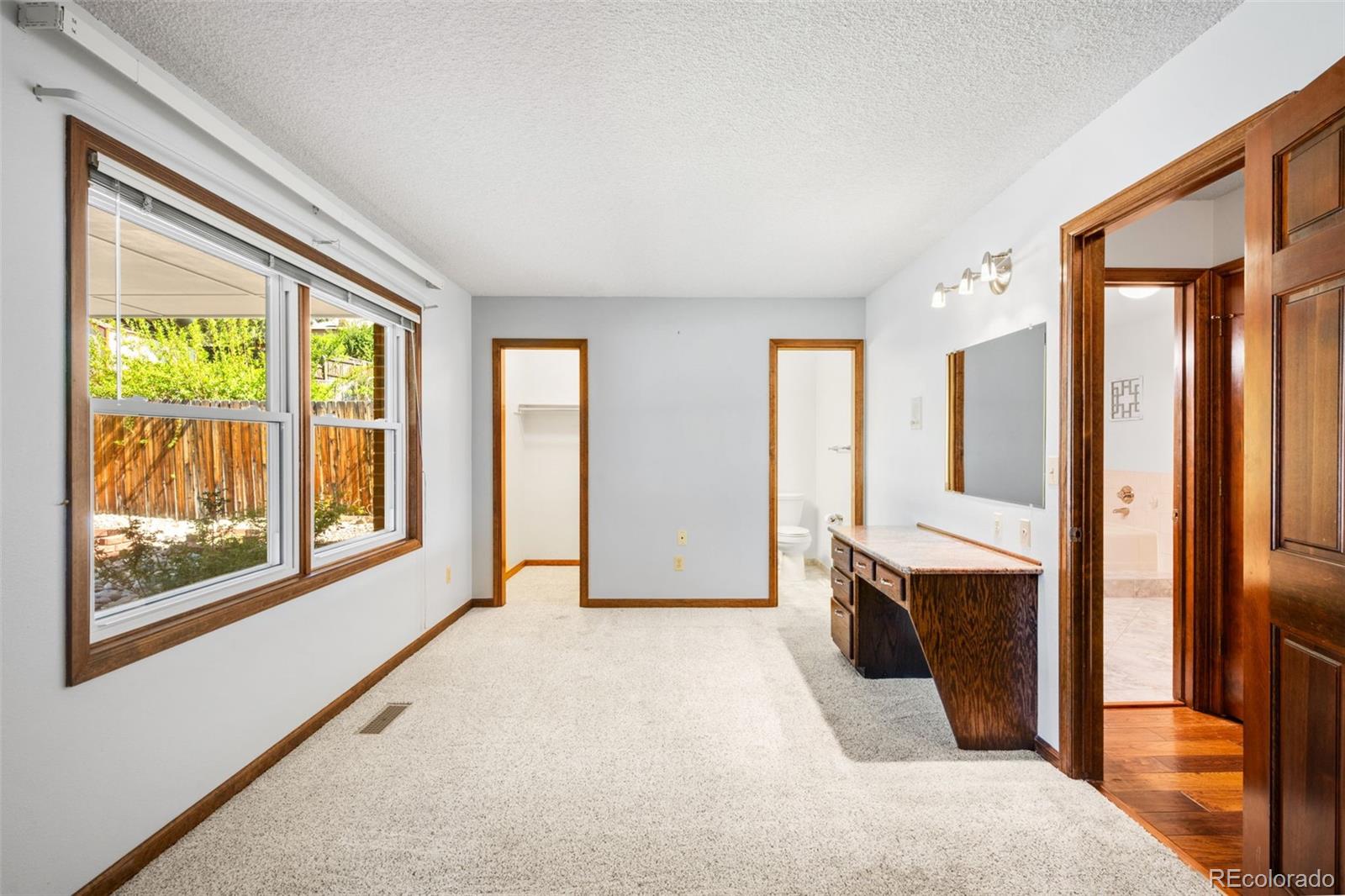 4641 S Perry Way Denver CO 80236