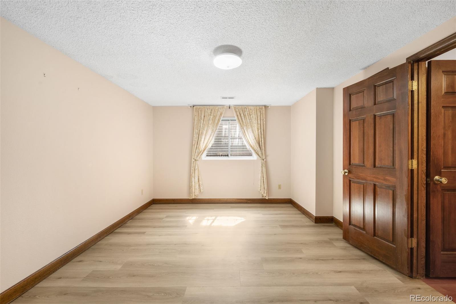 4641 S Perry Way Denver CO 80236