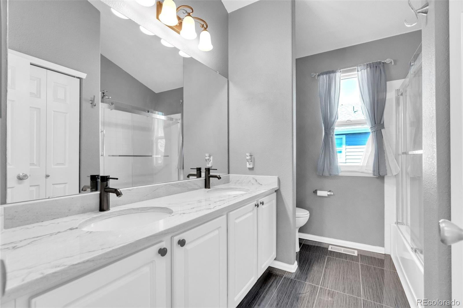 9098 Goosander Way Littleton CO 80126