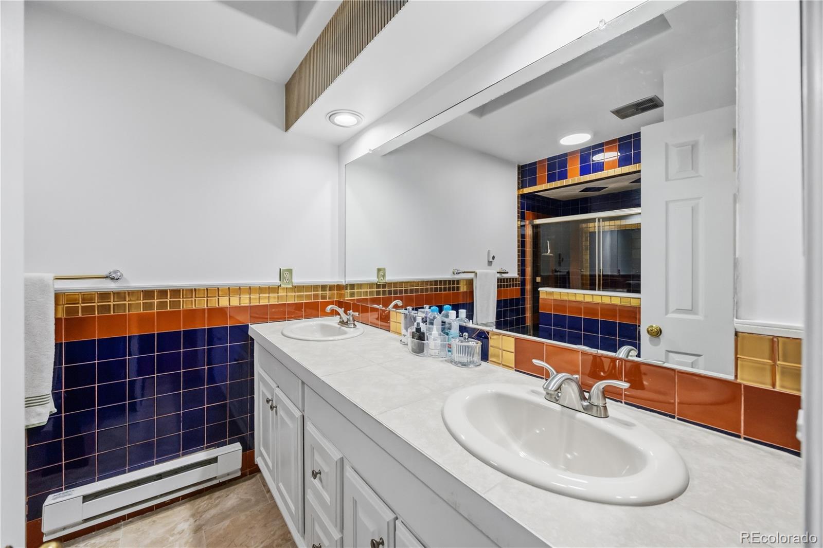 6469 S Yukon Street Littleton CO 80123