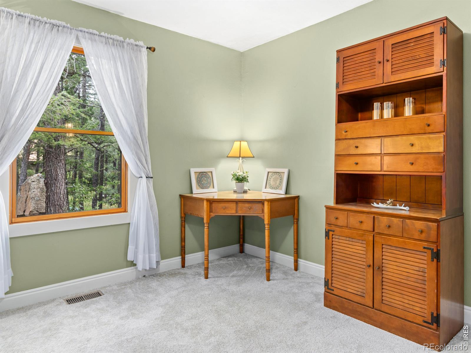 745 Hickory Drive Lyons CO 80540