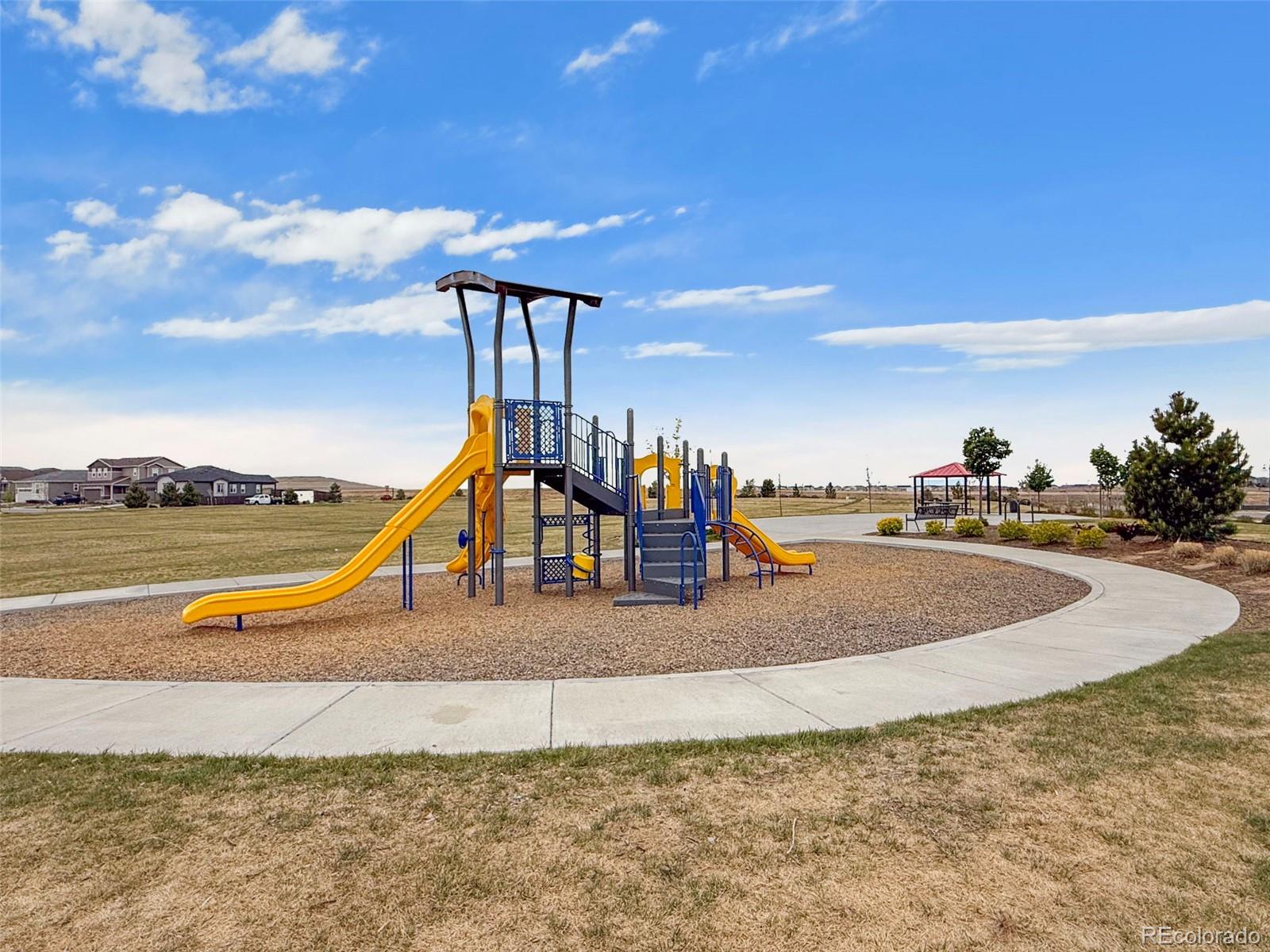 9754 Ceylon Street Commerce City CO 80022