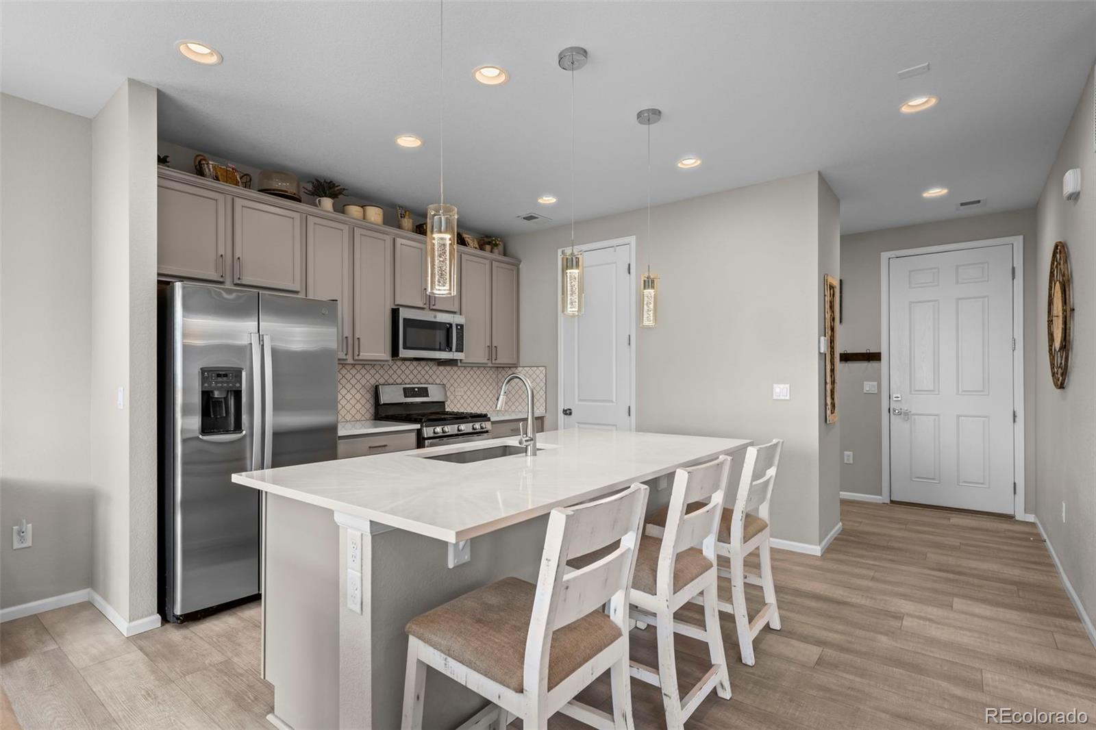 9754 Ceylon Street Commerce City CO 80022