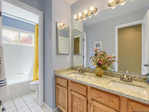 10323 Tracery Court Parker CO 80134