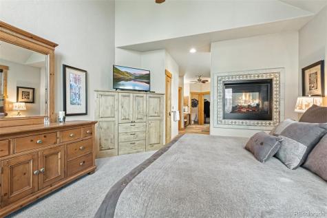 1730 Red Hawk Road Silverthorne CO 80498