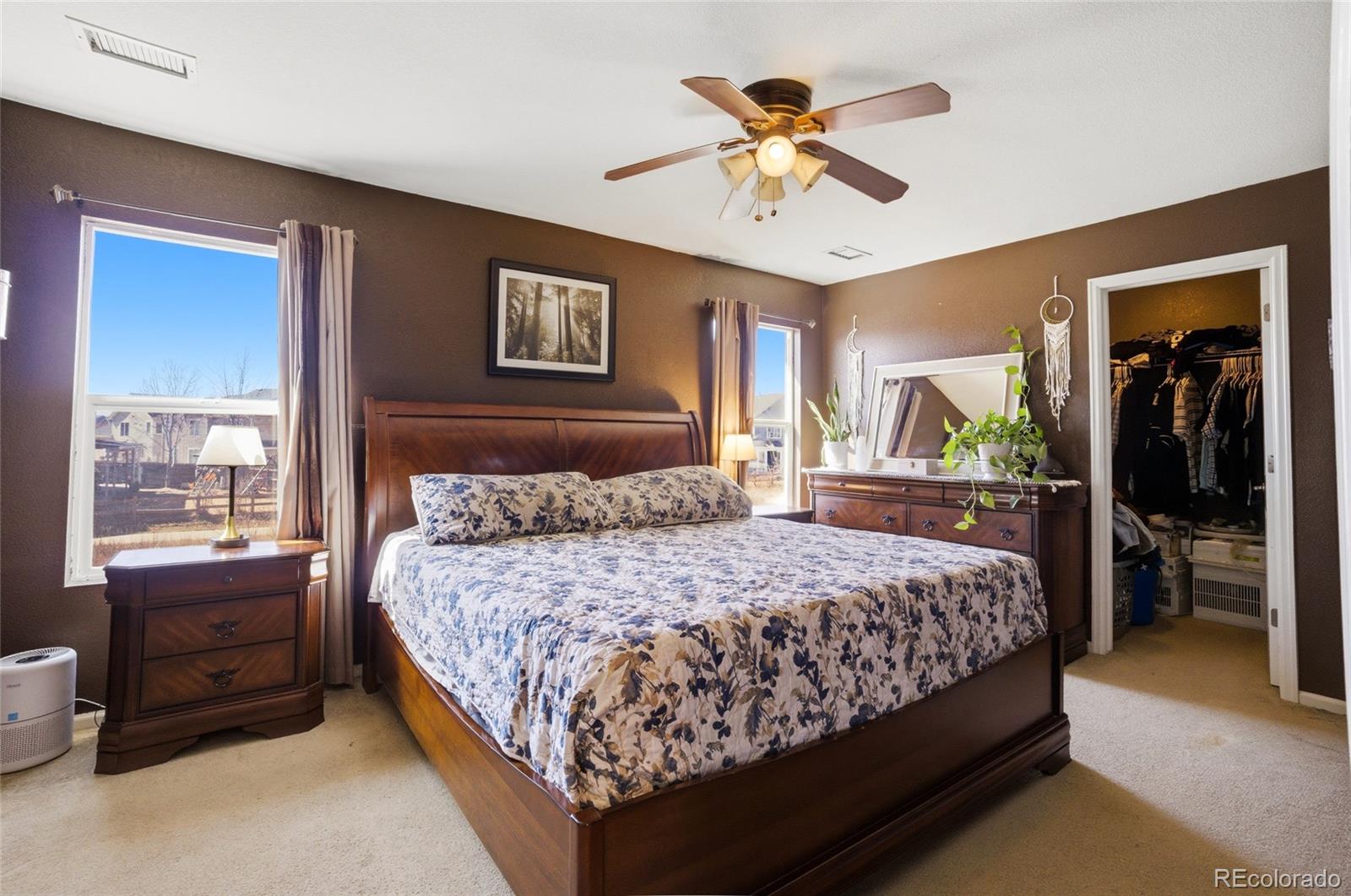 5573 Jasper Street Denver CO 80239