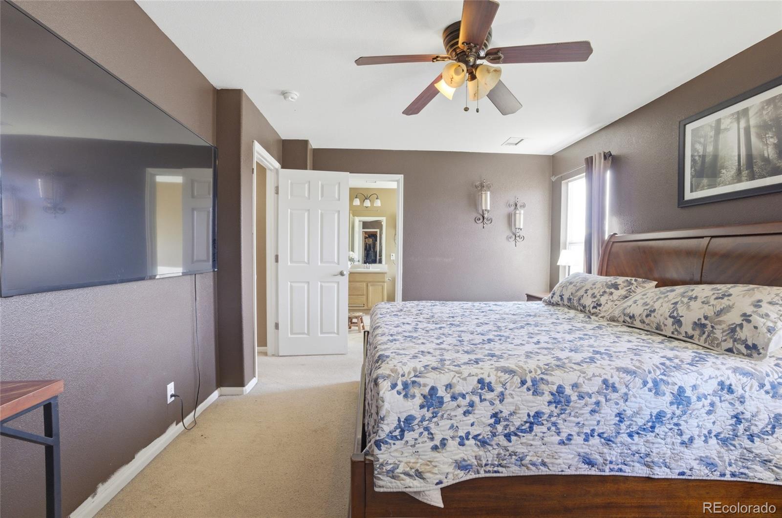5573 Jasper Street Denver CO 80239