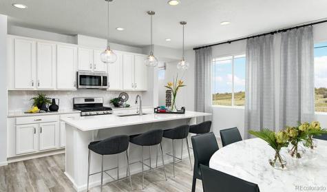 6562 N Malaya Street Aurora CO 80019