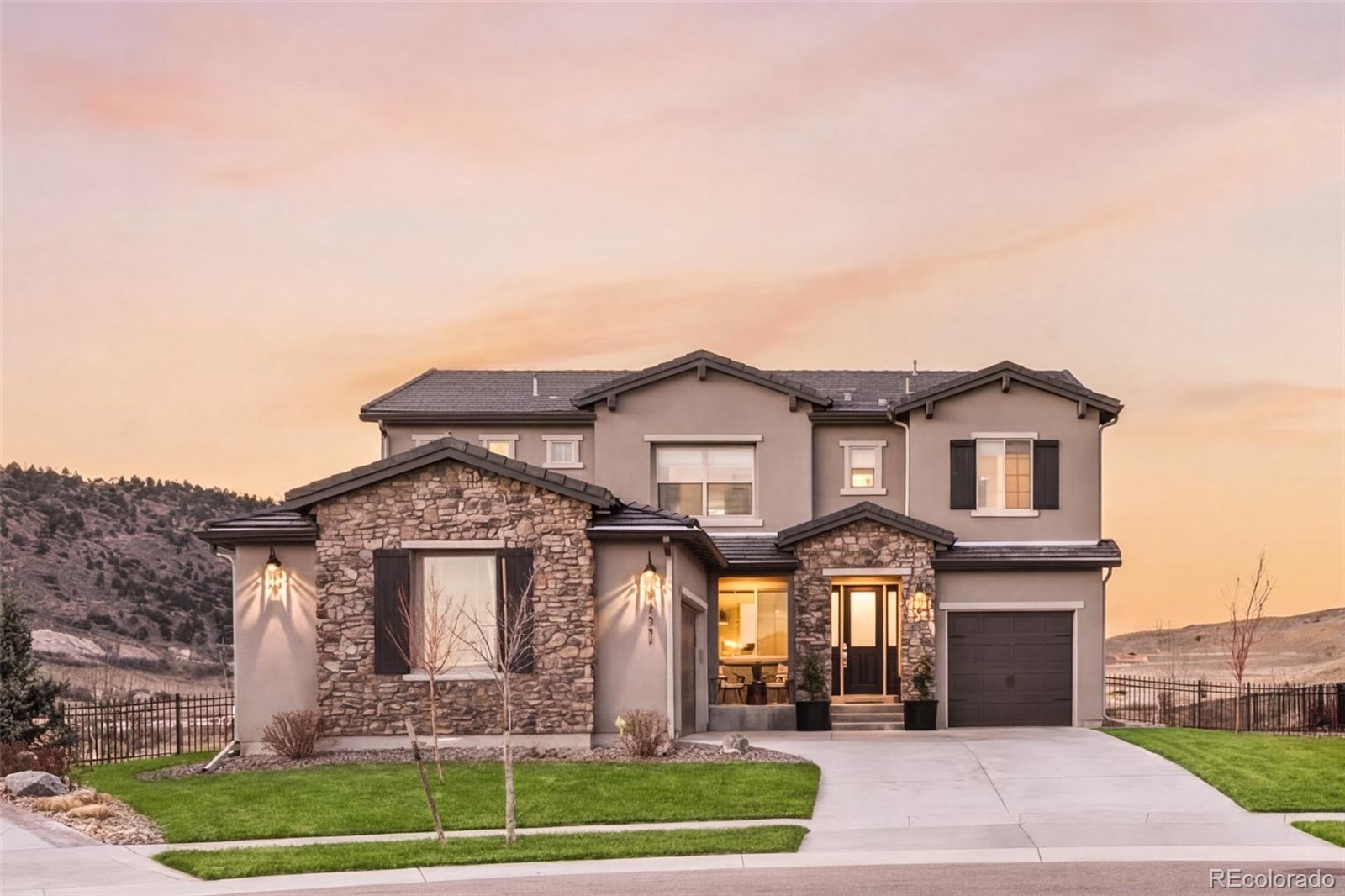 2105 S Poppy Street Lakewood CO 80228