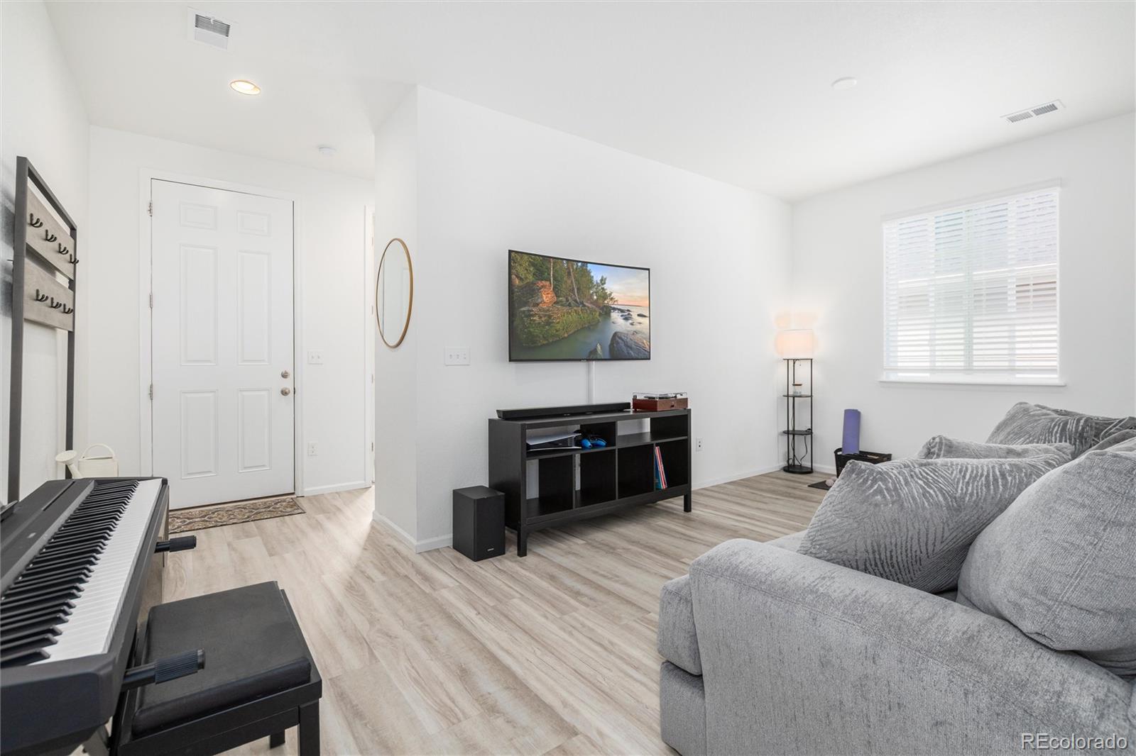 4616 S Malaya Court Aurora CO 80015