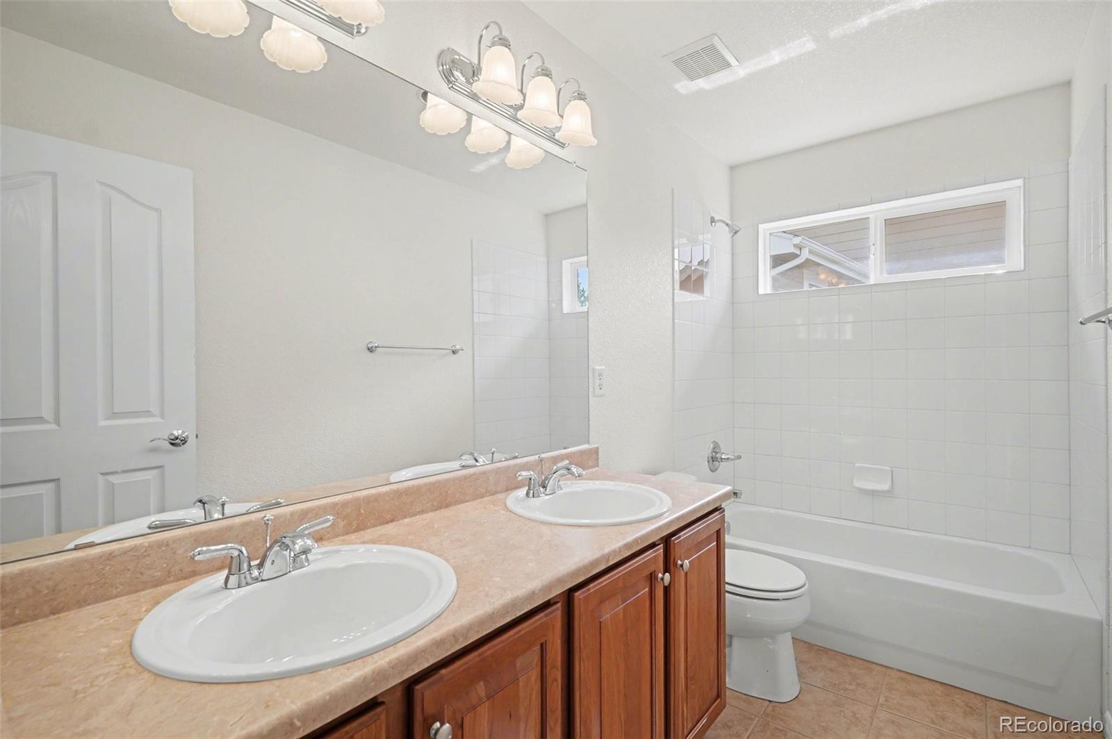 10844 Huntwick Street Highlands Ranch CO 80130