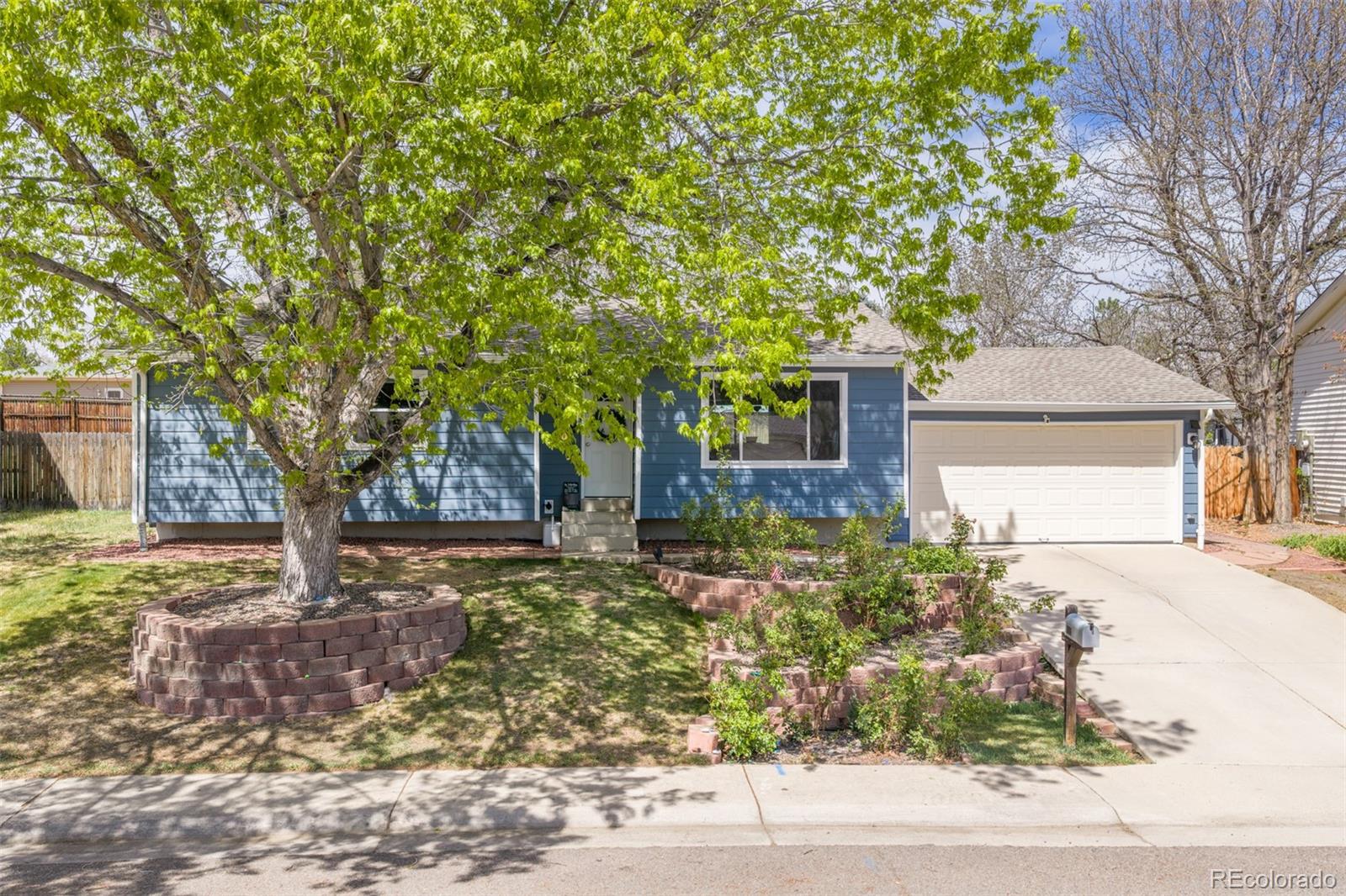 6993 W Hinsdale Drive Littleton CO 80128