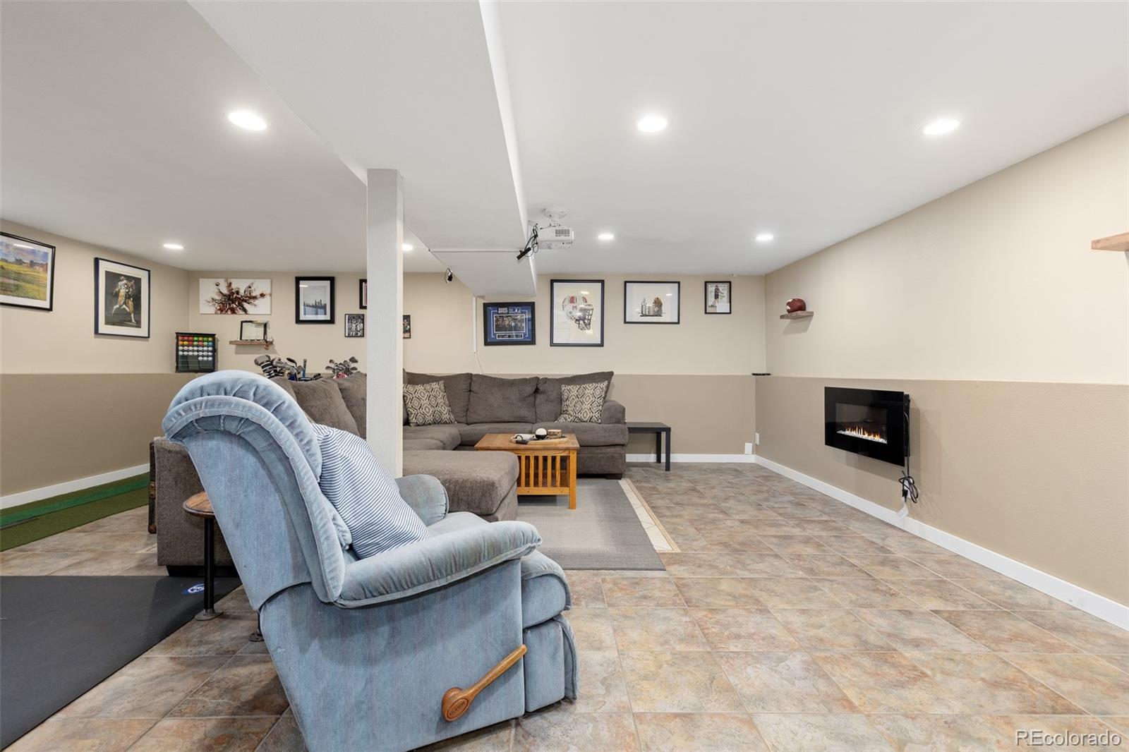 6993 W Hinsdale Drive Littleton CO 80128