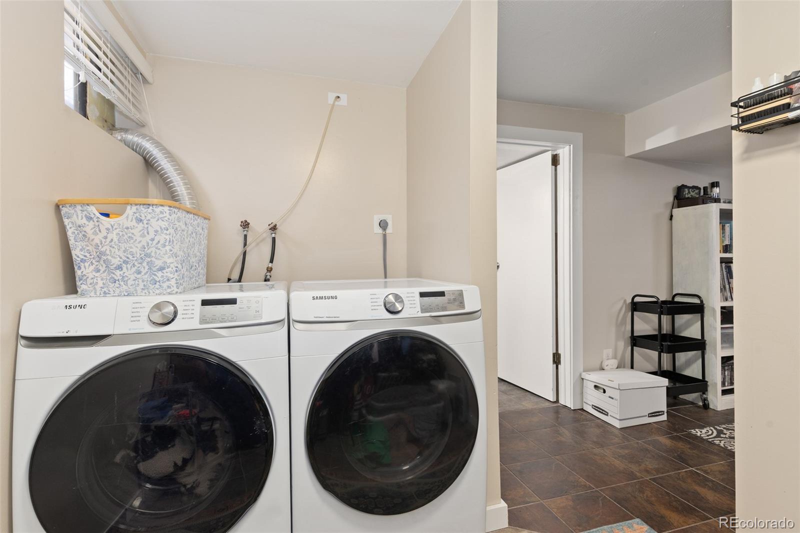 6993 W Hinsdale Drive Littleton CO 80128