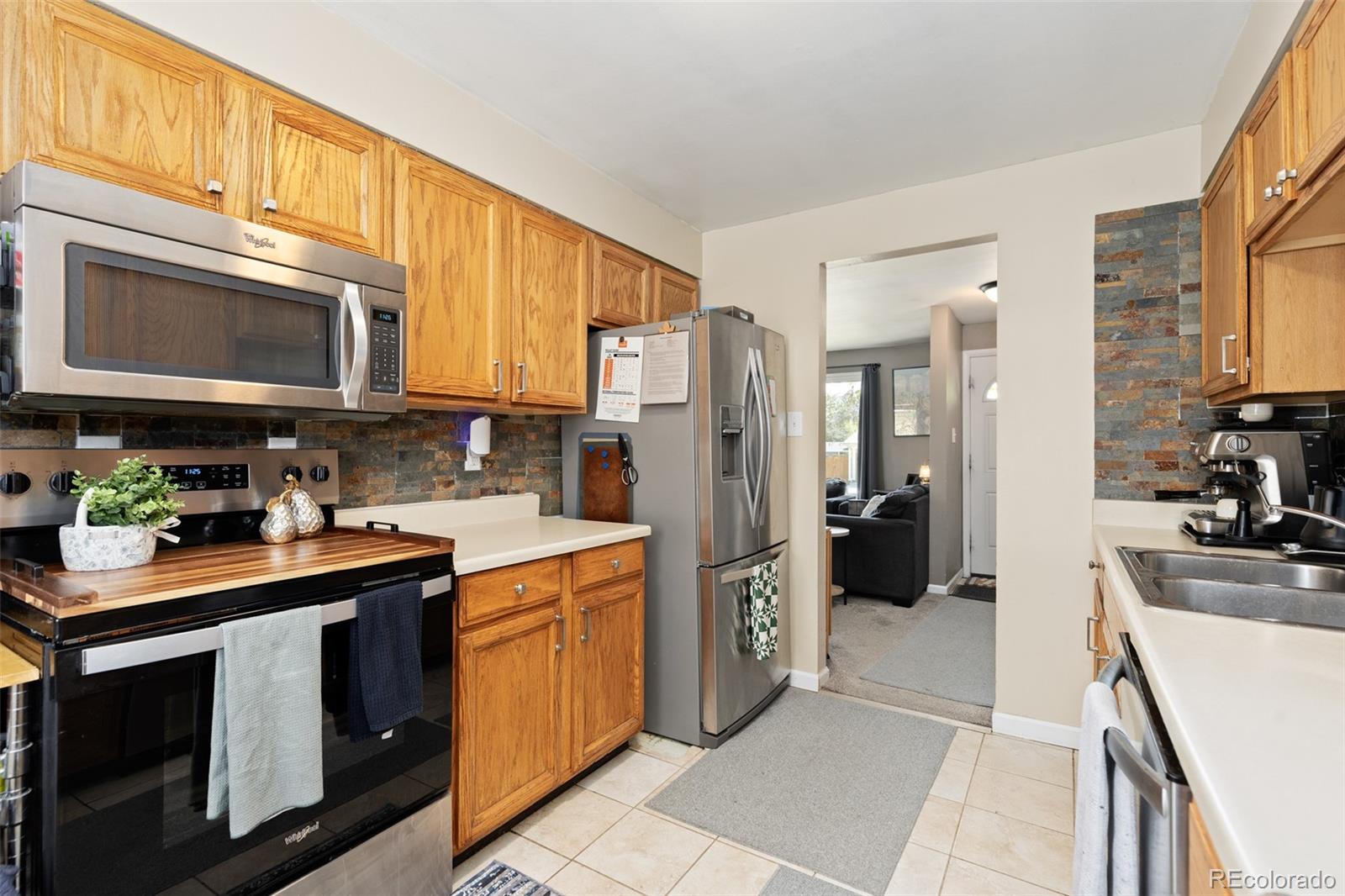6993 W Hinsdale Drive Littleton CO 80128