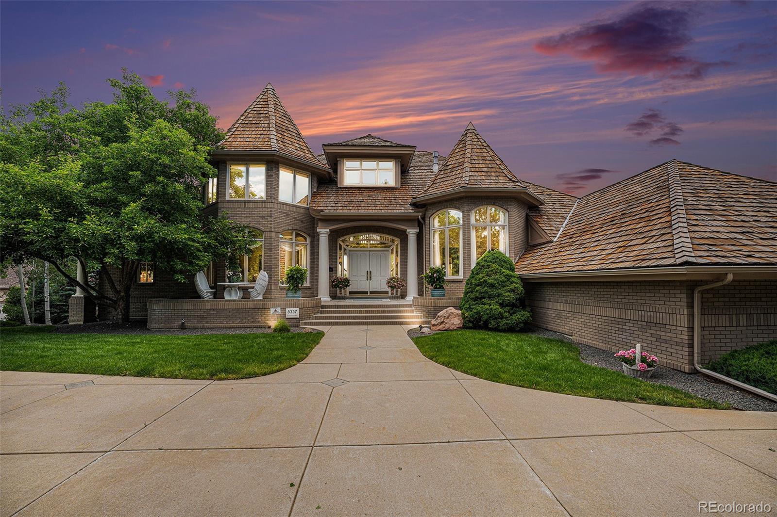 8337 Greenwood Drive Niwot CO 80503