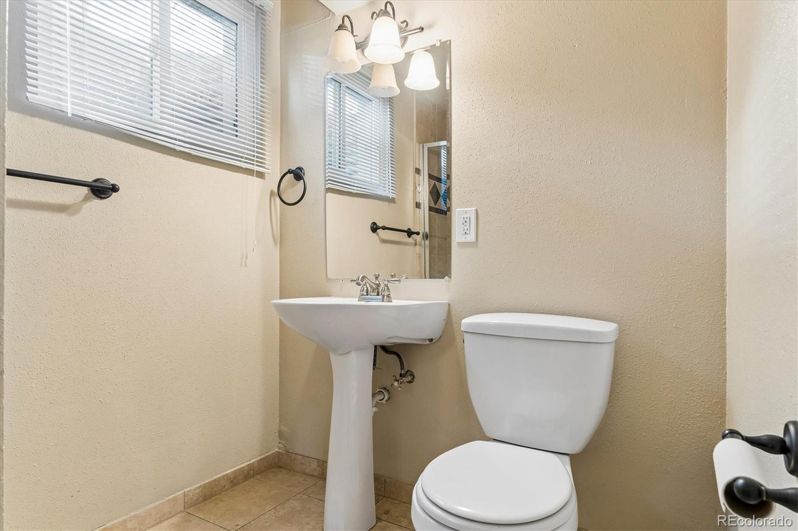 1415 S Zang Street Lakewood CO 80228