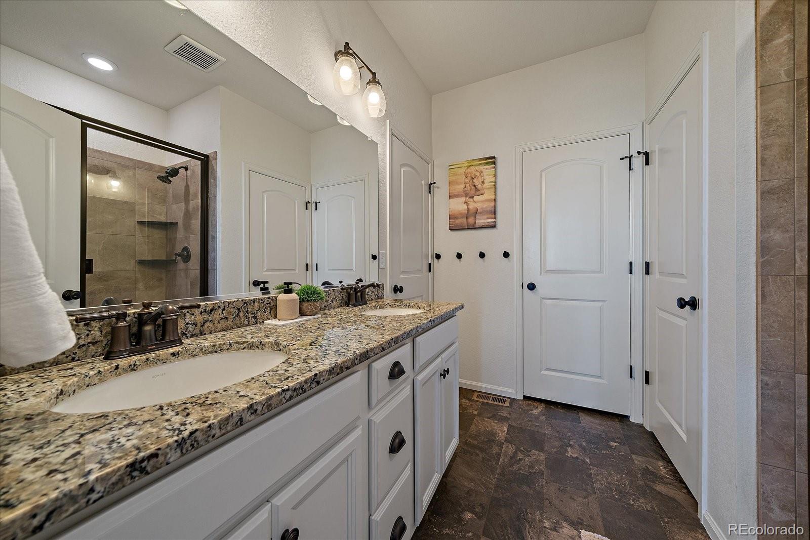 849 N Vandriver Way Aurora CO 80018