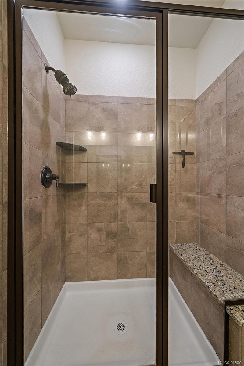 849 N Vandriver Way Aurora CO 80018
