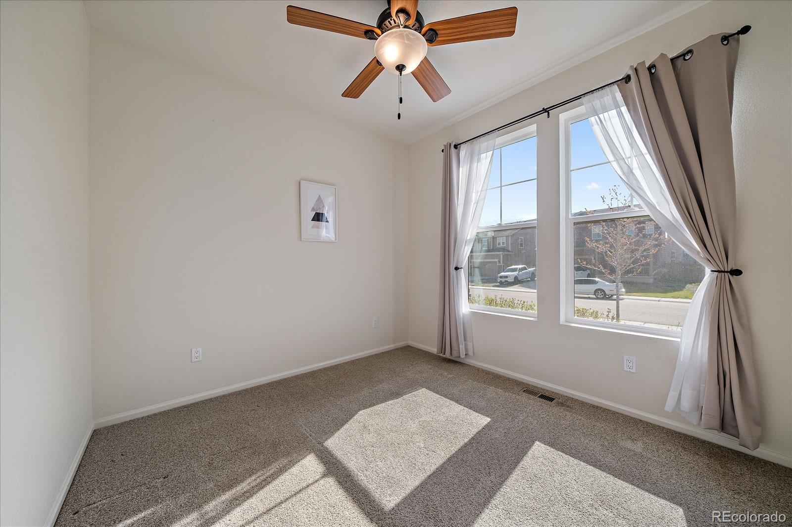 849 N Vandriver Way Aurora CO 80018
