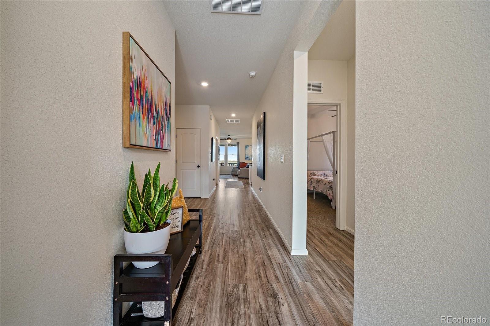 849 N Vandriver Way Aurora CO 80018