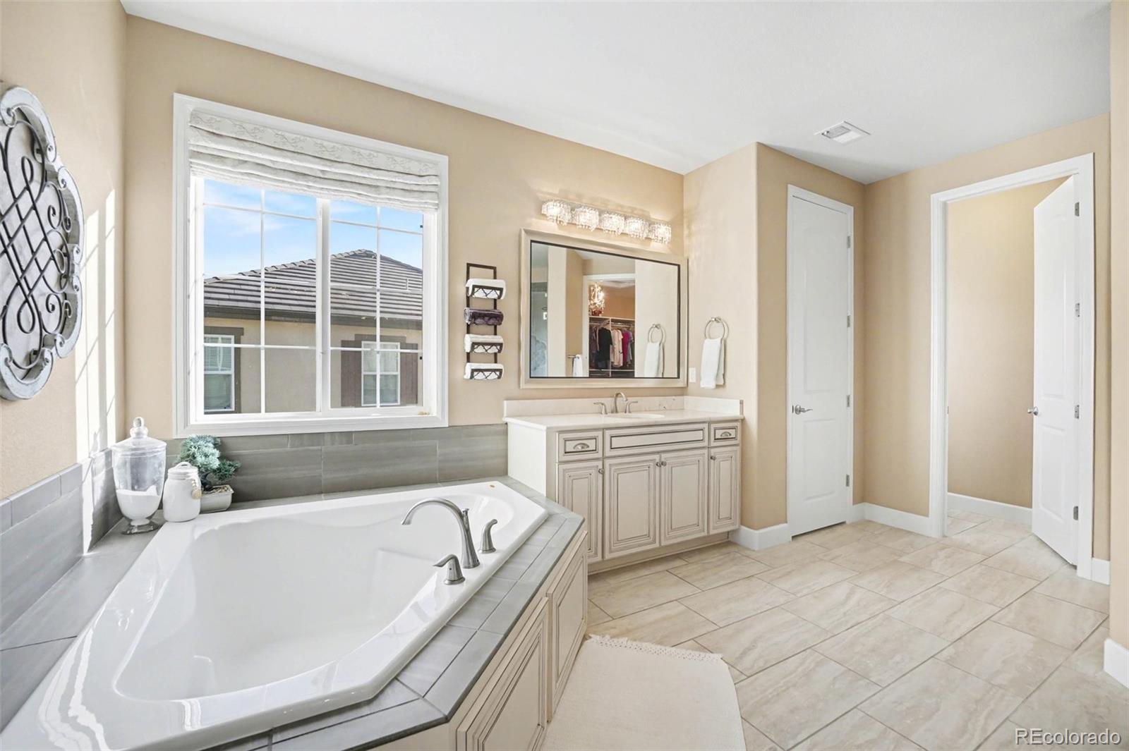 9462 Noble Way Arvada CO 80007