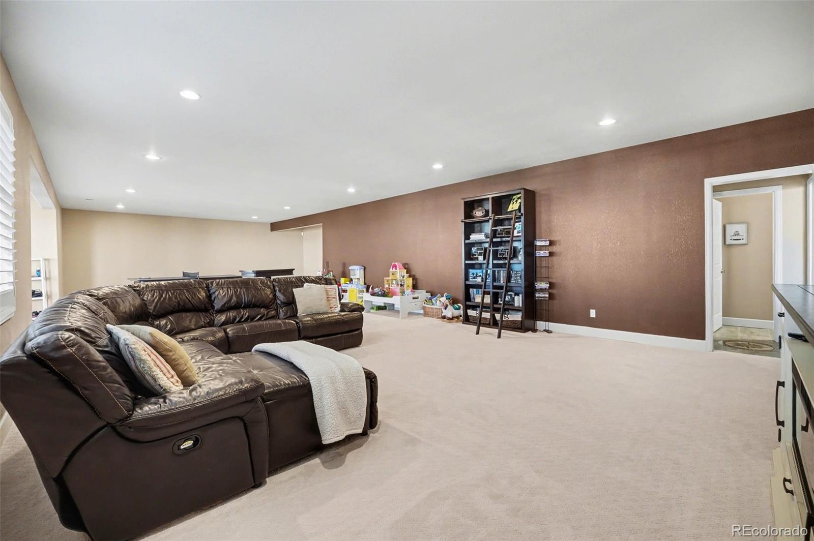 9462 Noble Way Arvada CO 80007