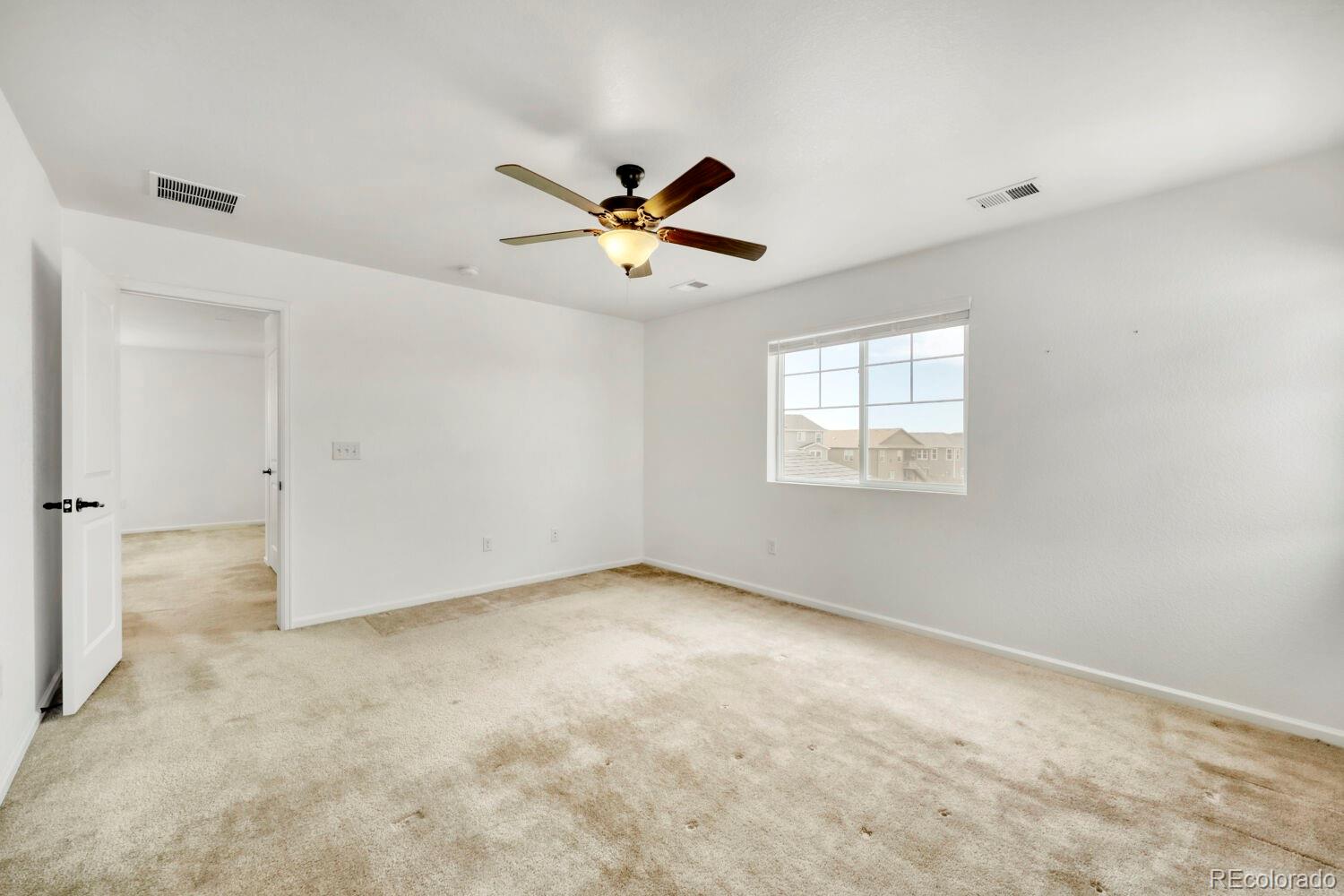 919 N Undergrove Way Aurora CO 80018