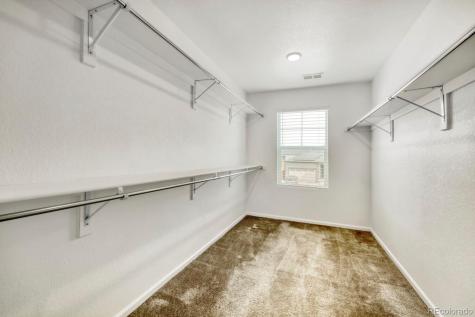 919 N Undergrove Way Aurora CO 80018