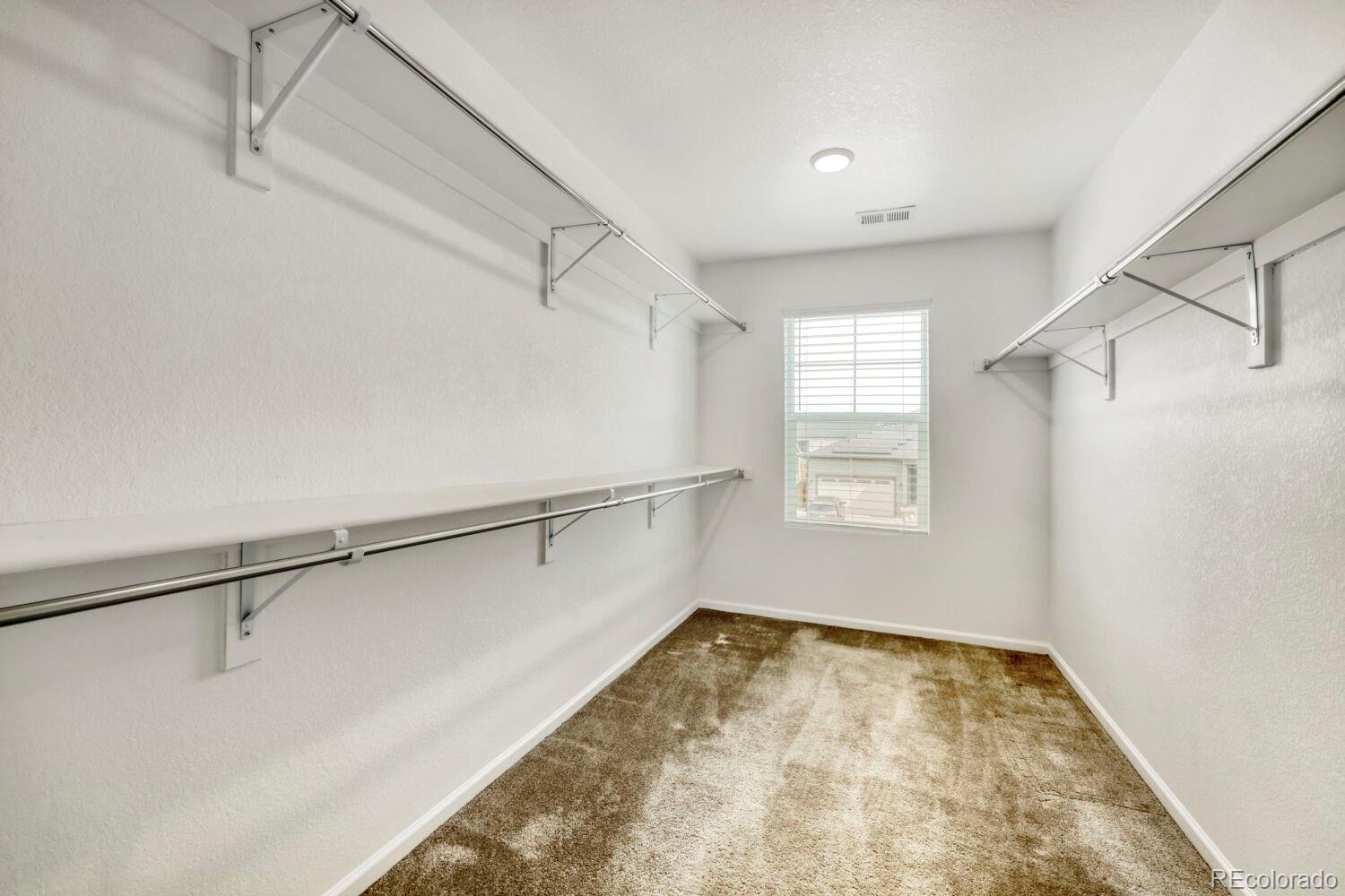 919 N Undergrove Way Aurora CO 80018