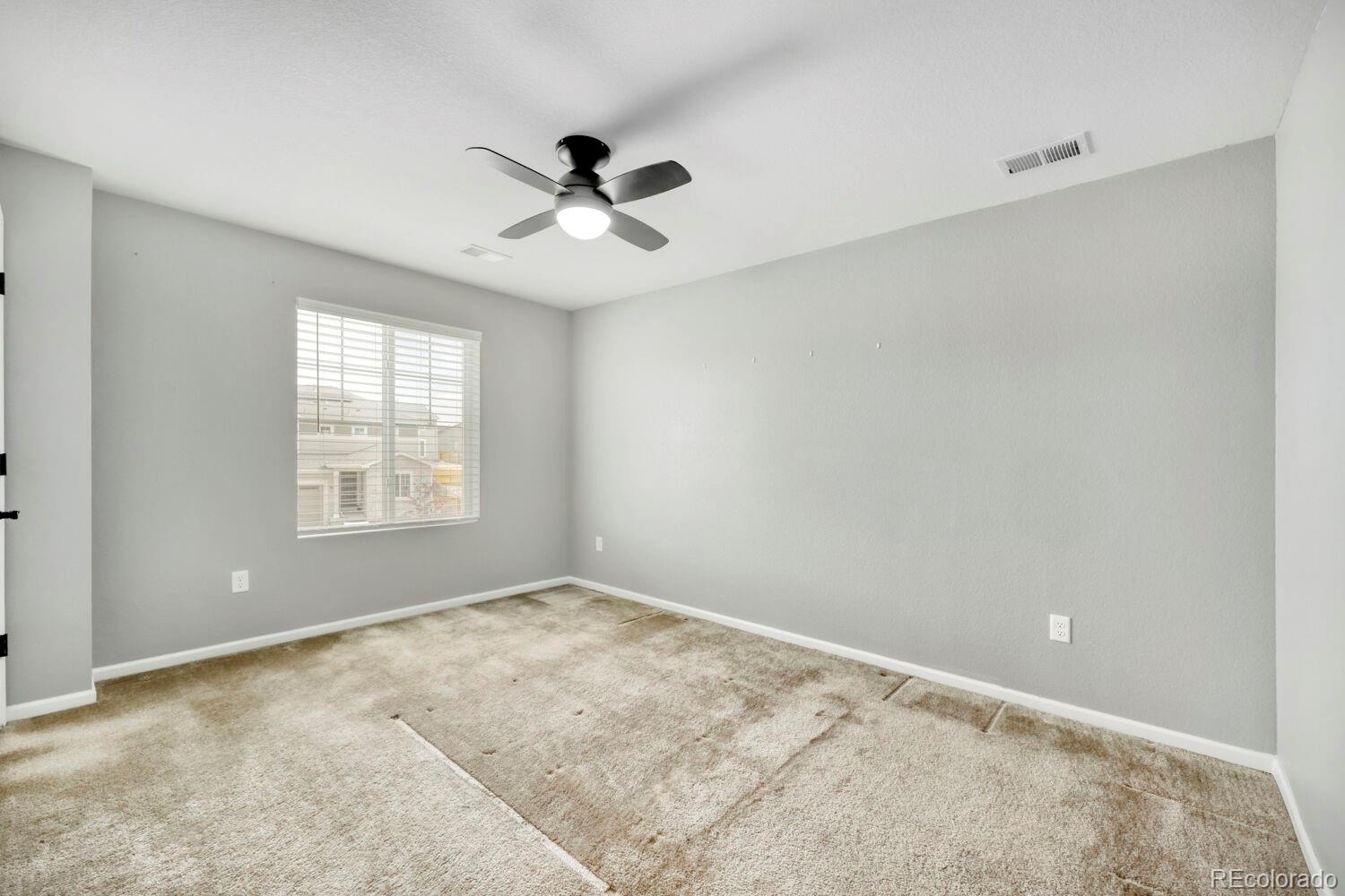 919 N Undergrove Way Aurora CO 80018
