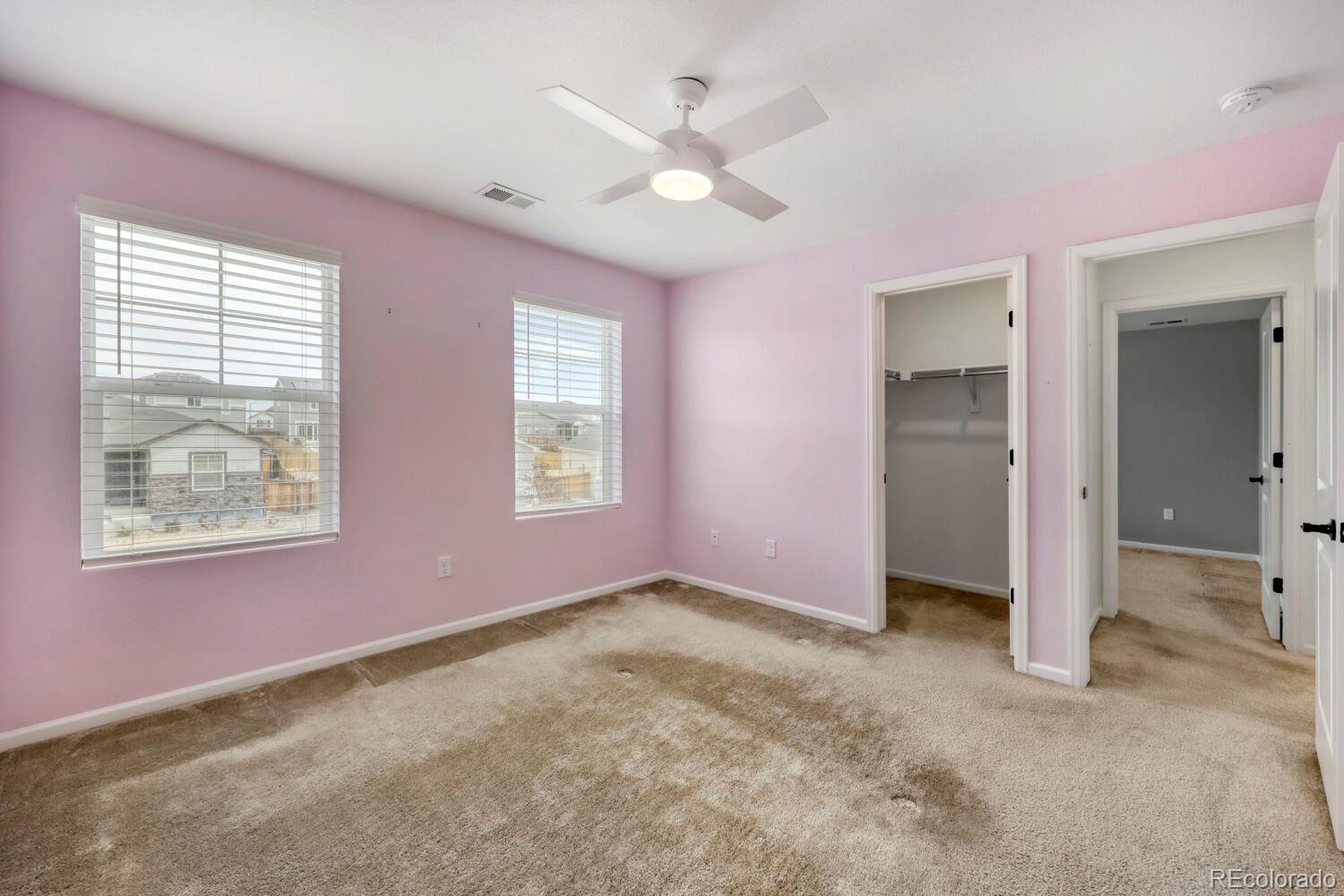 919 N Undergrove Way Aurora CO 80018