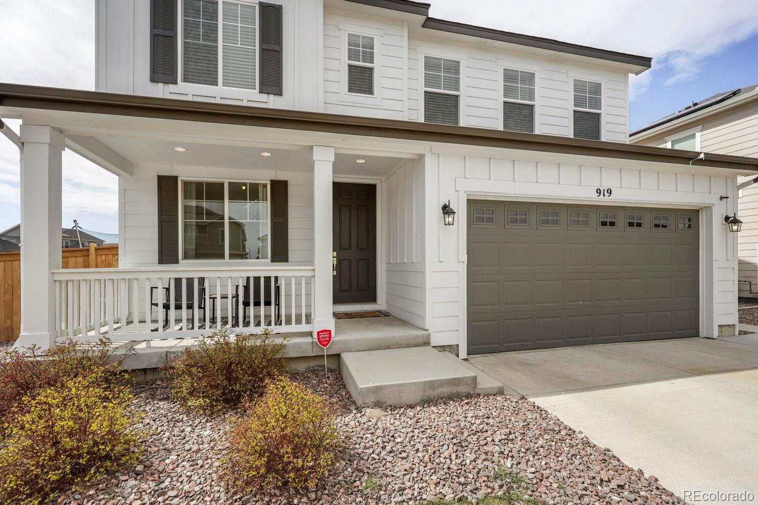 919 N Undergrove Way Aurora CO 80018