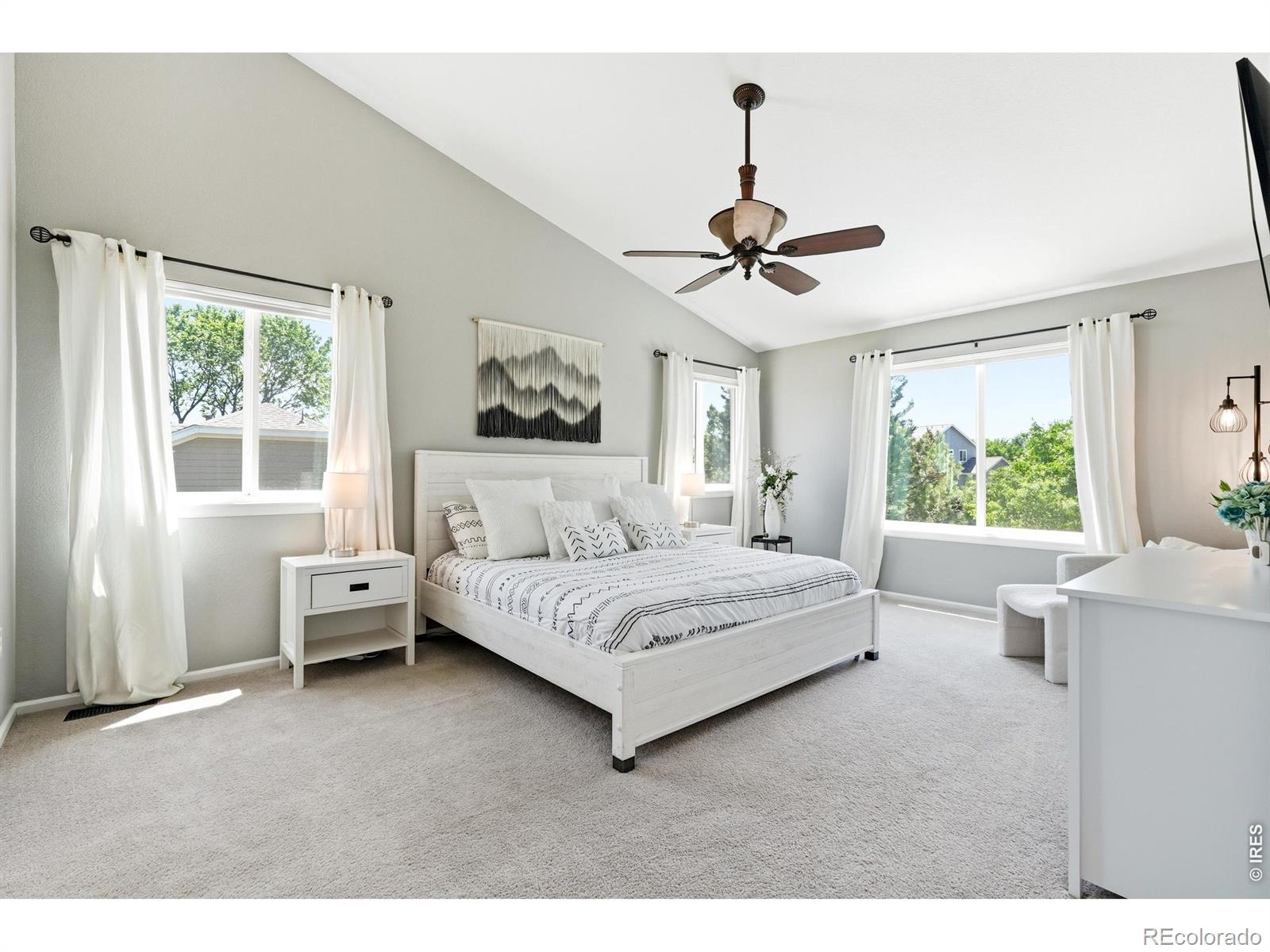 11725 Pleasant Hill Longmont CO 80504