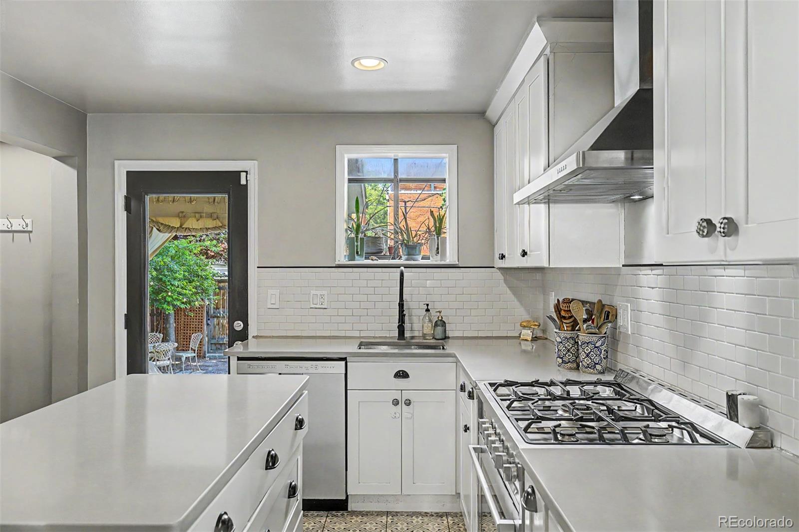 1241 York Street Denver CO 80206