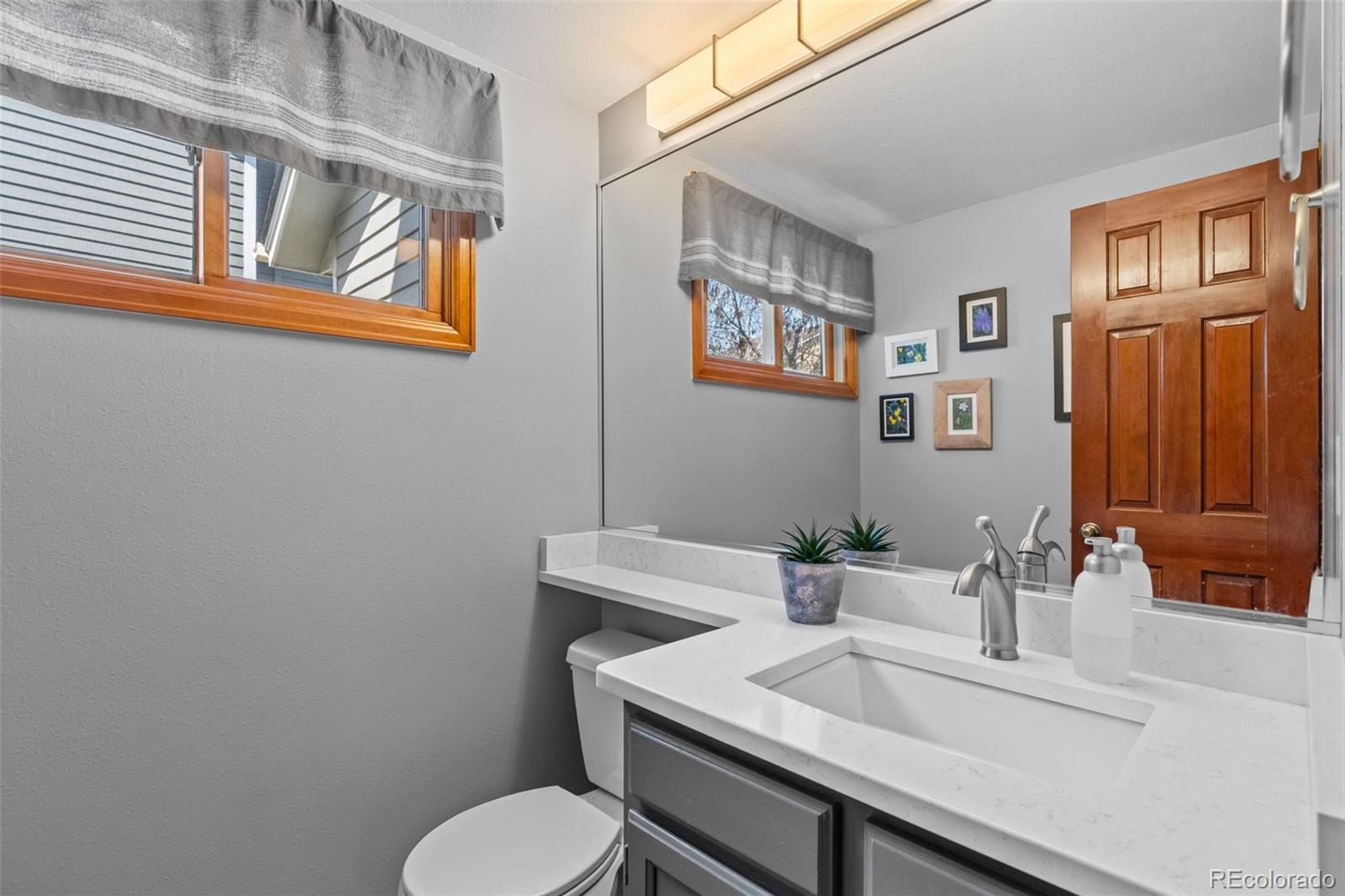 5233 S Zeno Way Centennial CO 80015