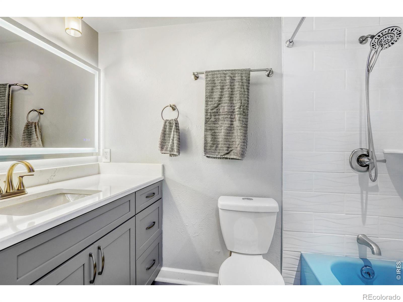 1805 S Pratt Parkway Longmont CO 80501