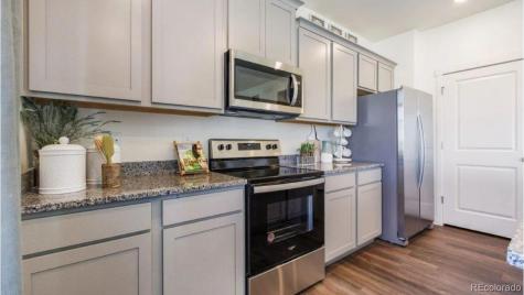 5642 Gelbray Place Windsor CO 80528