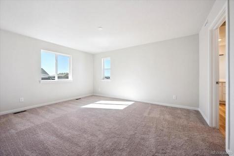 4719 N Valdai Court Aurora CO 80019