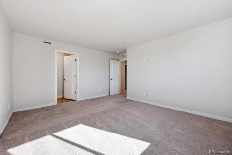 4719 N Valdai Court Aurora CO 80019