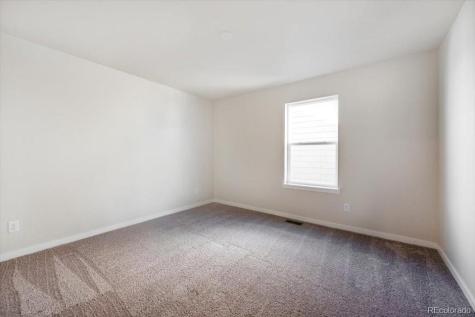4719 N Valdai Court Aurora CO 80019
