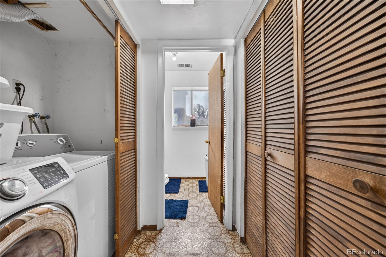 4581 Fullerton Court Denver CO 80239