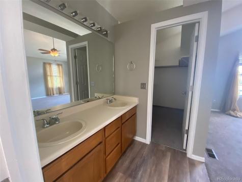 4856 S Argonne Street Aurora CO 80015