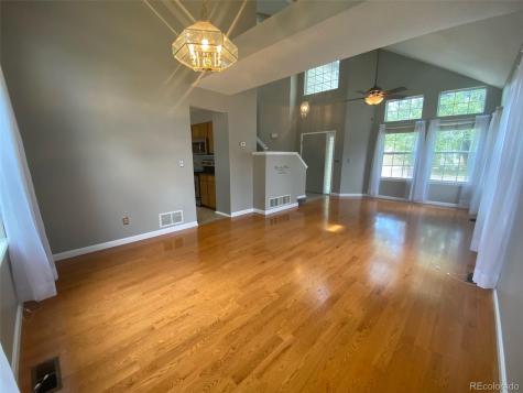 4856 S Argonne Street Aurora CO 80015