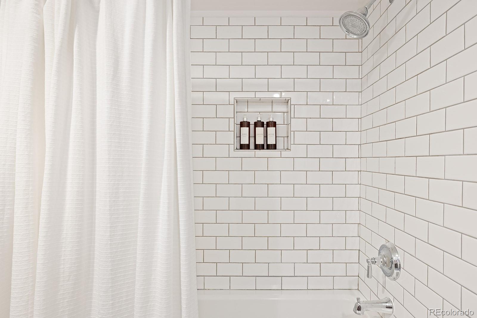 2643 N Glencoe Street Denver CO 80207