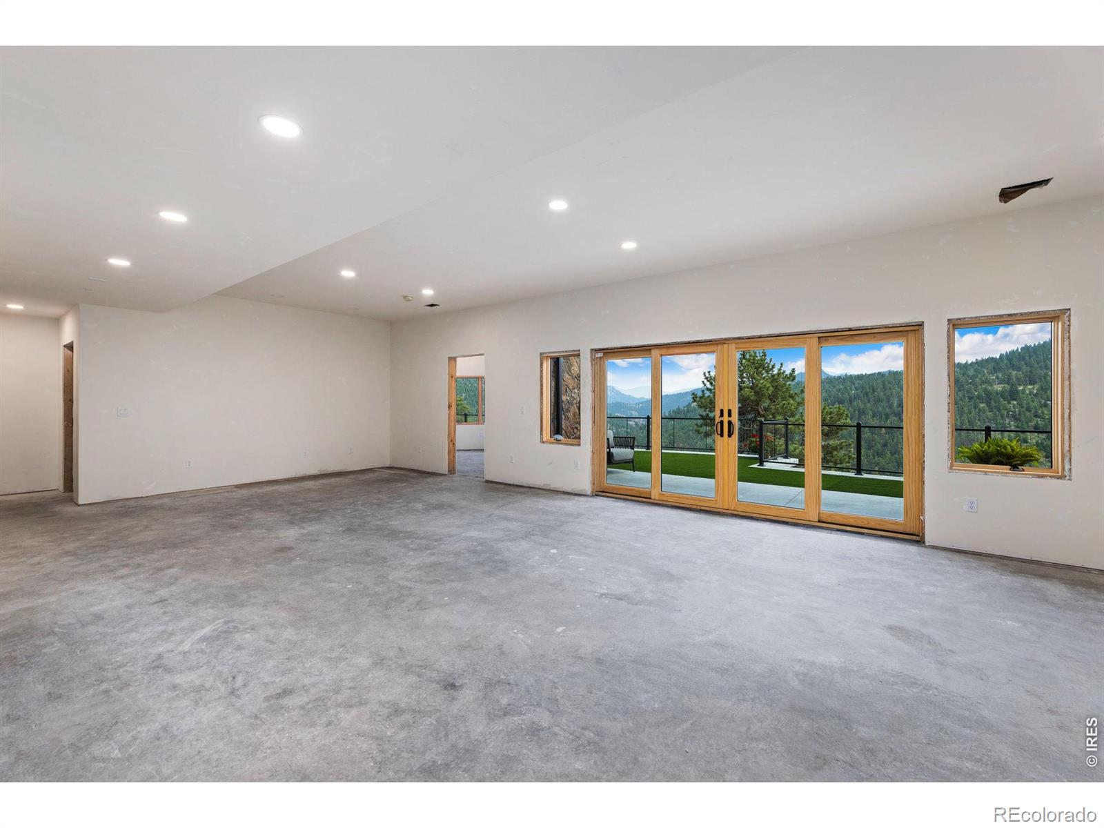 2701 Fall River Road Estes Park CO 80517