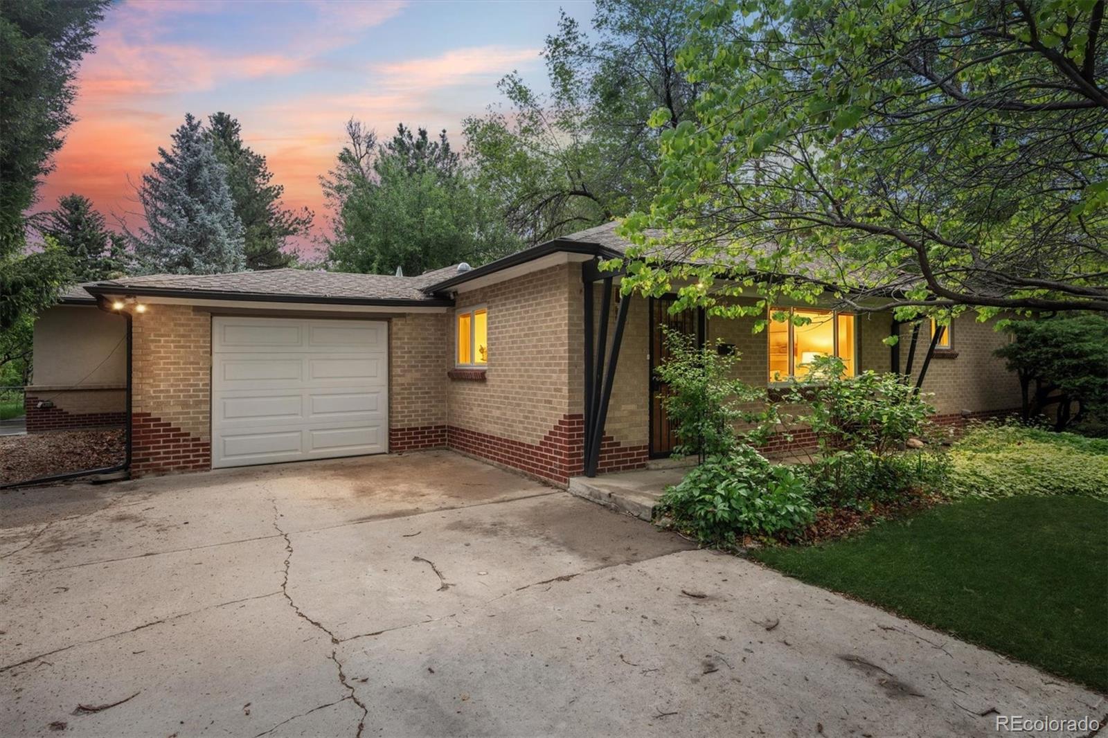 1606 Glen Bar Drive Lakewood CO 80215