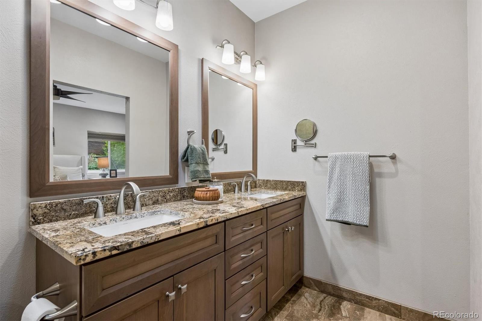 1606 Glen Bar Drive Lakewood CO 80215
